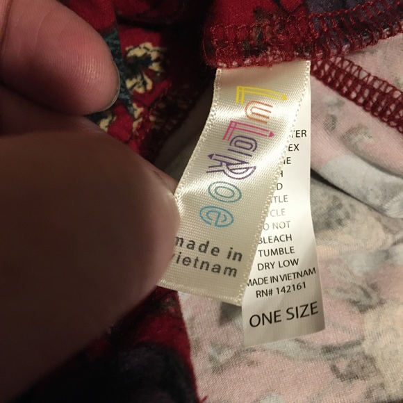 LuLaRoe Leggings - Picture 2 of 2